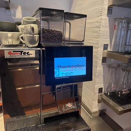 Alpenhaus Kesselfall, Near The Kitzsteinhorn Glacier ゲストハウス カプルーン